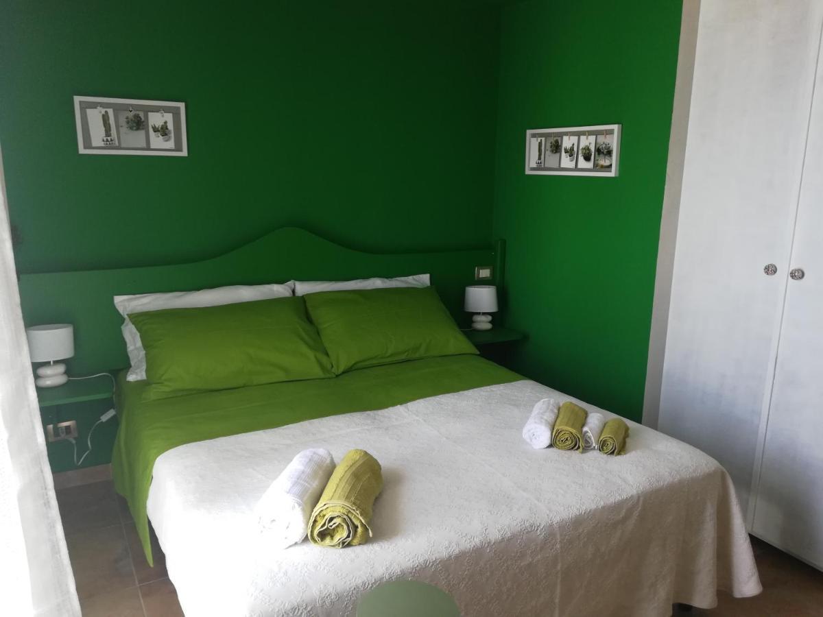 Bed and Breakfast Al Quindici Шилла Екстер'єр фото