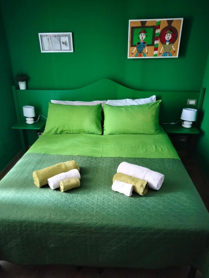 Bed and Breakfast Al Quindici Шилла Екстер'єр фото